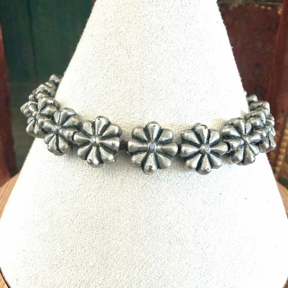 Handmade Silver Tone Floral Bead Adjustable Cord Bracelet